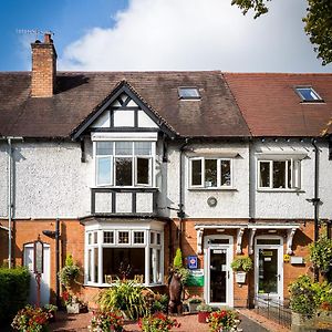 Ashgrove House